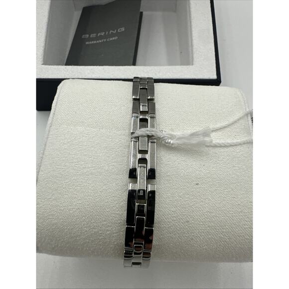 Bering Two-Tone Ladies Quartz Watch – Faceted Crystal, Stainless Steel - Picture 4 of 6